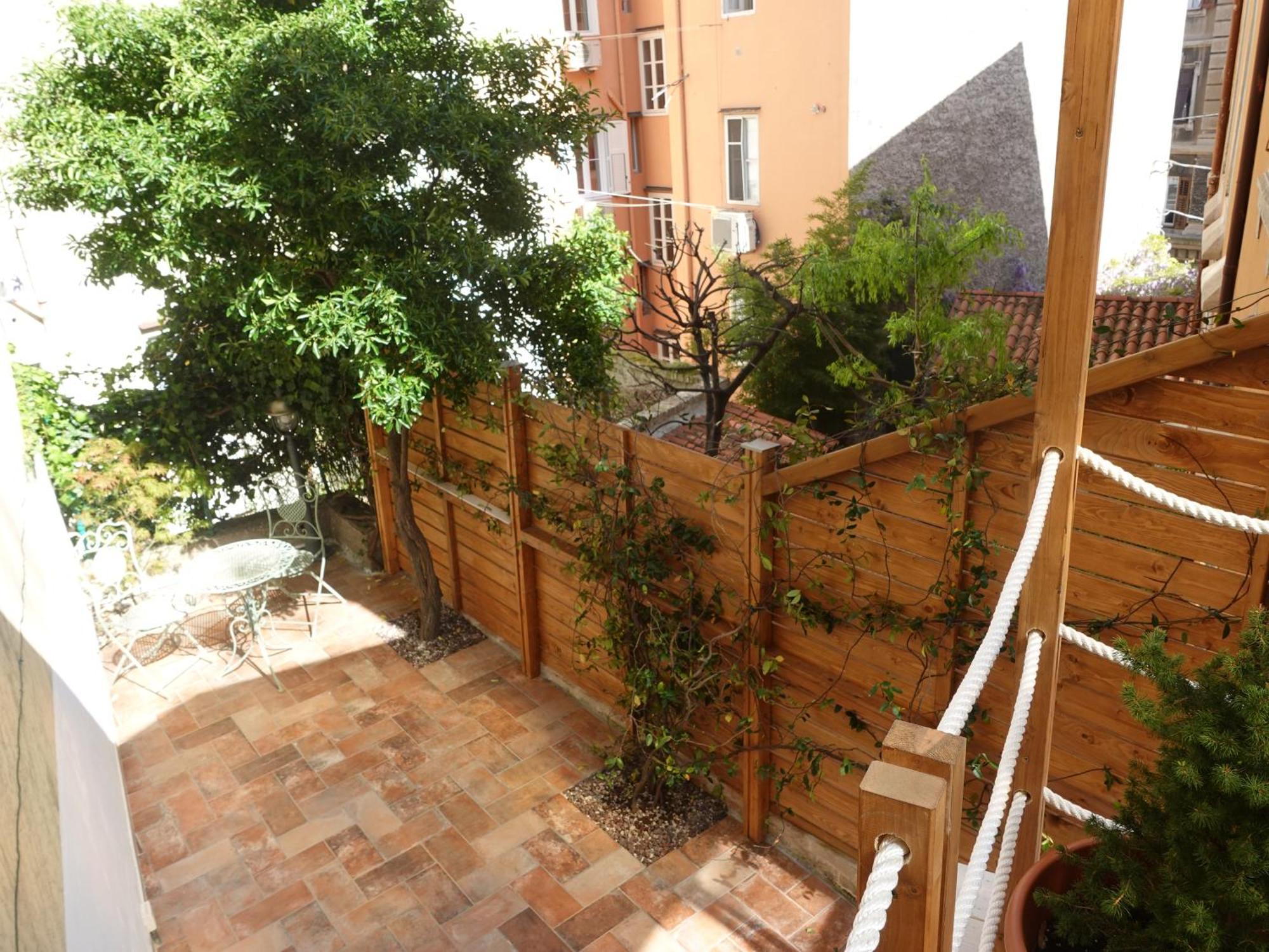 Cavana Cosy Apartment With Garden Near The Sea Trieste Exterior photo